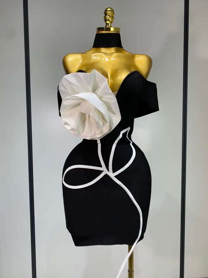 Vestido flor branca